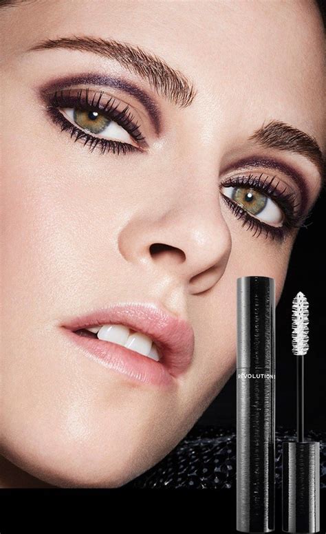 new mascara chanel 2018|Chanel makeup collection.